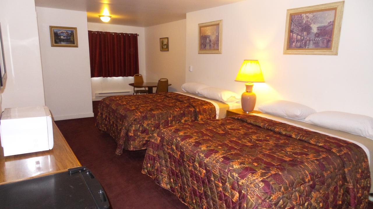 Raymond Golden Lion Motel מראה חיצוני תמונה